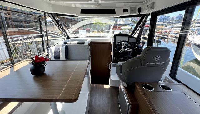 Relation Ship yacht for sale 12