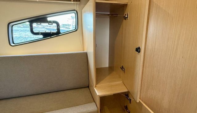 noname yacht for sale 30