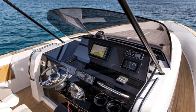 noname yacht for sale 24