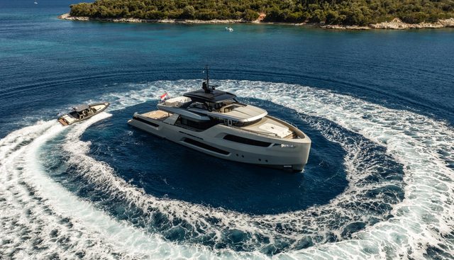 Lady Fleur yacht for sale 4