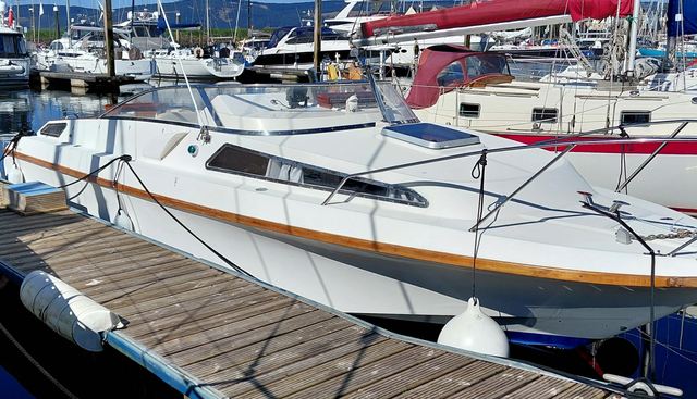 Bothy yacht for sale 3