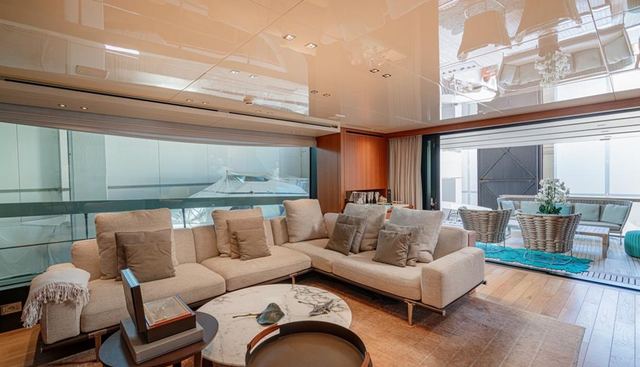 M&M yacht for sale 3