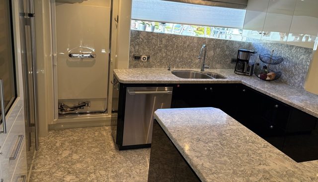 Bella Lisa yacht for sale 20