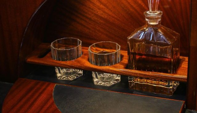 New School yacht for sale 35