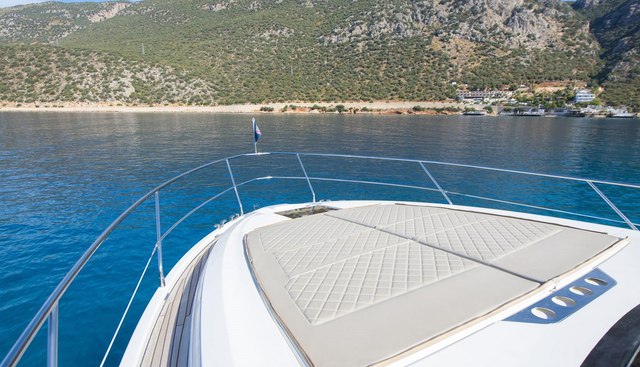 Fairline Targa 45 yacht for sale 8