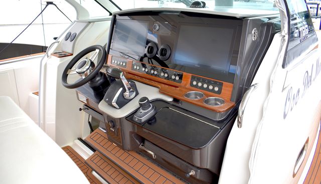 OSO DEL MAR yacht for sale 14
