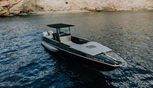 F11 yacht for sale 33