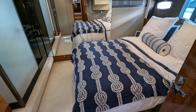 Casa Amigos yacht for sale 42