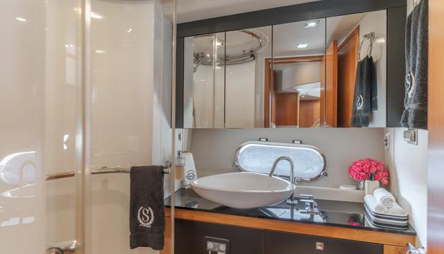 Seaesta yacht for sale 35