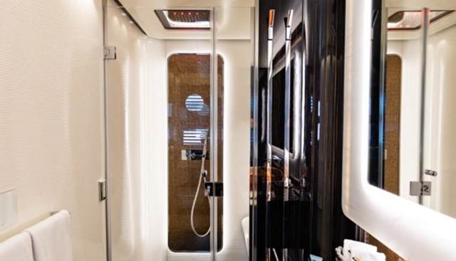 TECHNEMA 90 yacht for sale 19