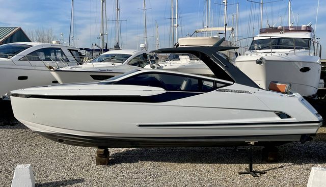 noname yacht for sale 27