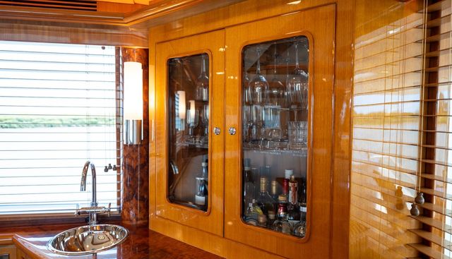 MEMORY BANK yacht for sale 50