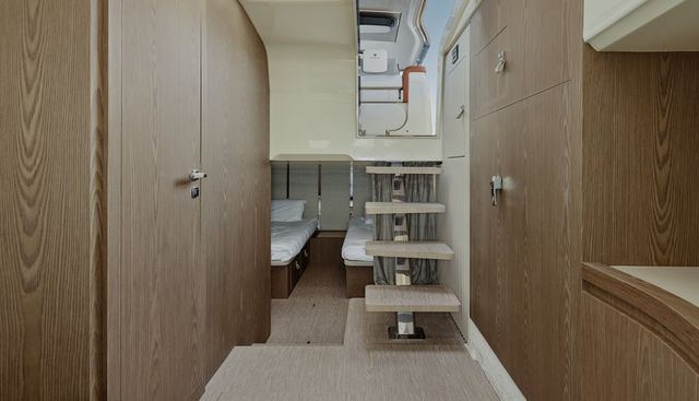 noname yacht for sale 12