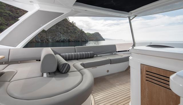 M3G yacht for sale 17