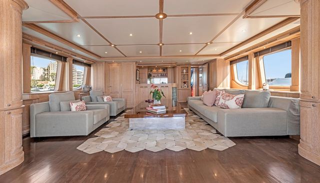 SOHO yacht for sale 15