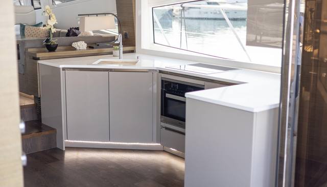 Luna of Chester yacht for sale 85