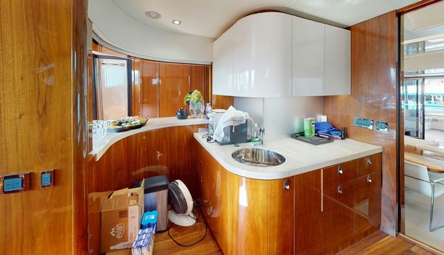 A&K yacht for sale 28