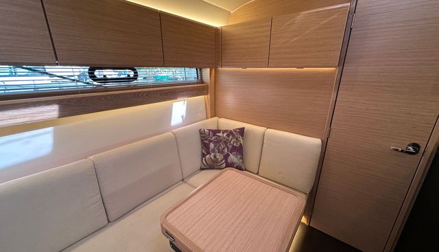Knot Guilty yacht for sale 88