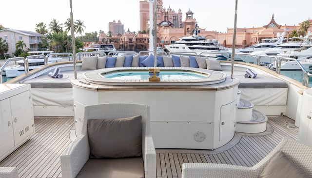 BENETTI CLASSIC yacht for sale 23