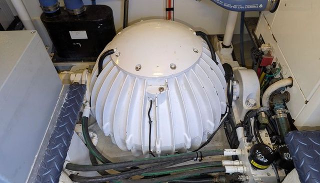 Lone Star yacht for sale 59