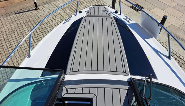 F650 yacht for sale 23