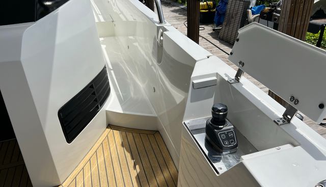 Jack of Hearts yacht for sale 4