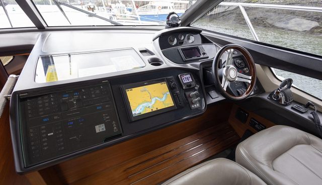 Seren yacht for sale 18