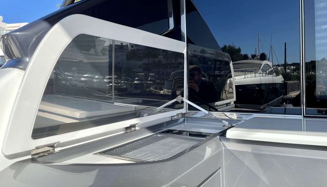 noname yacht for sale 37