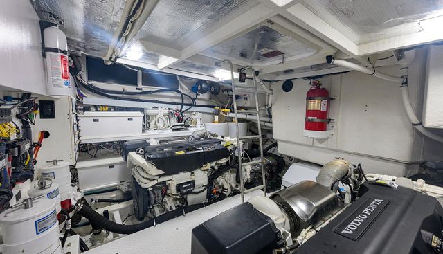 UNORTHODOCS yacht for sale 60