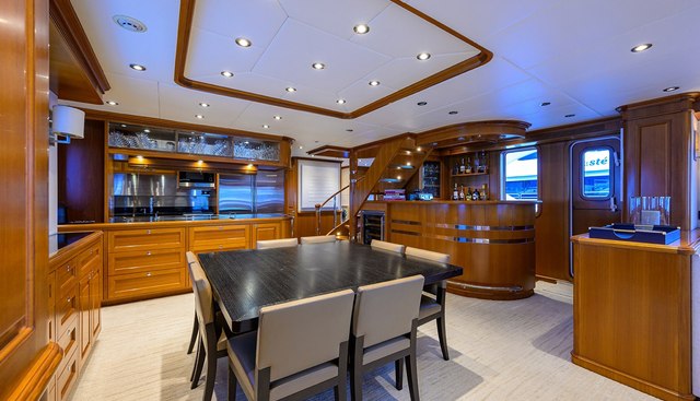 SOLACE yacht for sale 10