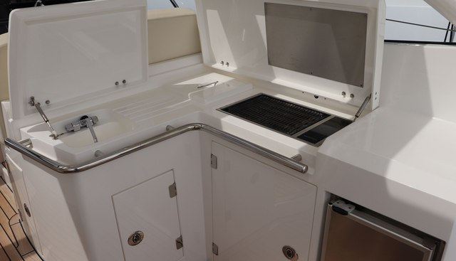 BLUE DESTINY yacht for sale 7