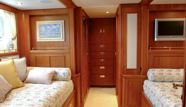 LA REINA DEL MAR yacht for sale 8