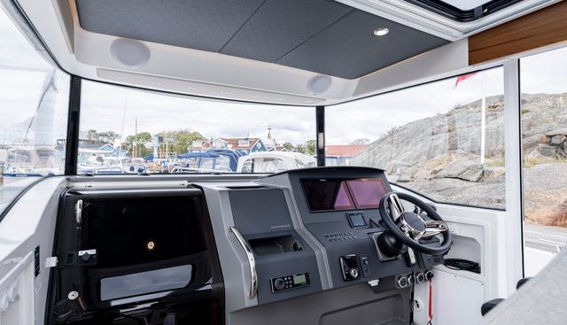 noname yacht for sale 4