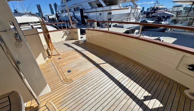 Latitude 20 yacht for sale 10
