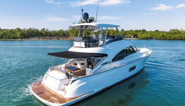54 DAYBRIDGE yacht for sale 2