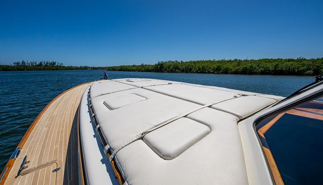 VERA NORTH yacht for sale 7