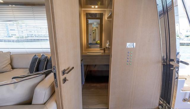 Sea Metri V yacht for sale 15