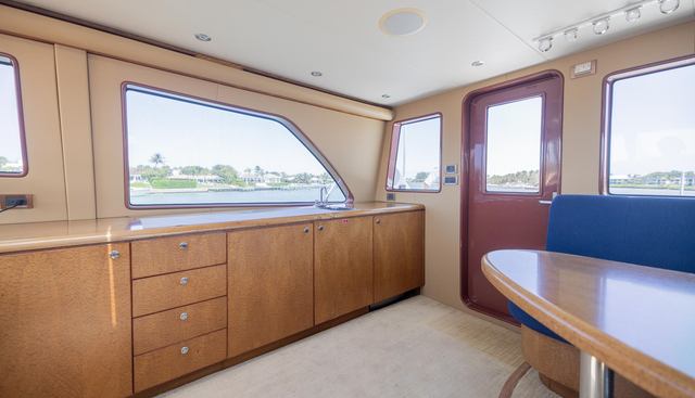 noname yacht for sale 10