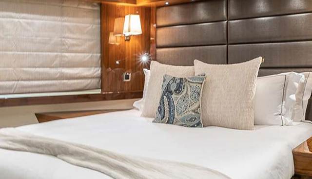 AFTER 8 II yacht for sale 3