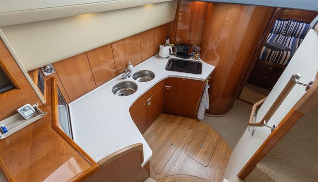 Silver Fox yacht for sale 37