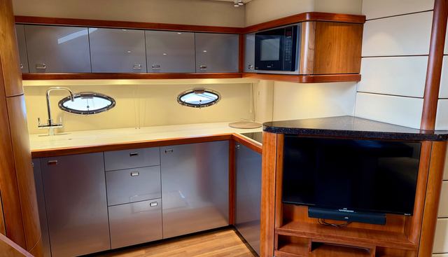 AYLA yacht for sale 22