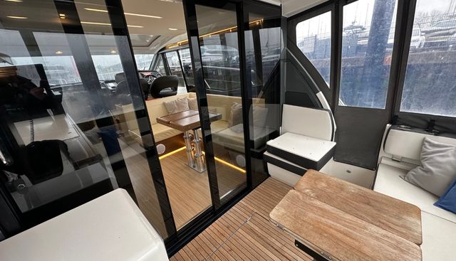 Swysh yacht for sale 13