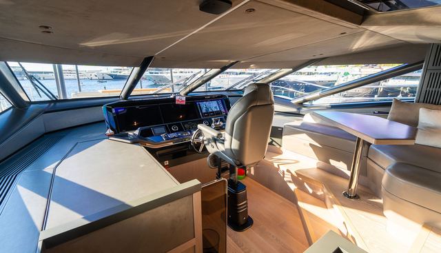 FAMILY SPIRIT yacht for sale 38