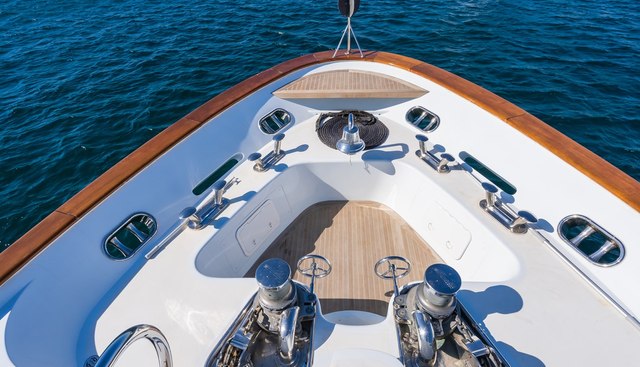 STELLA FIERA yacht for sale 55