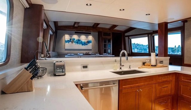Dozer yacht for sale 24