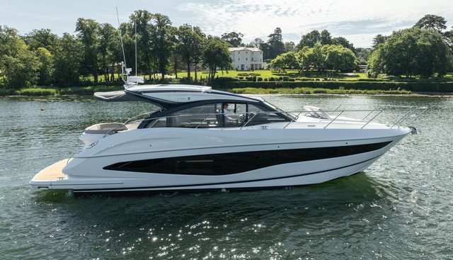 3 CABIN DECK VERSION yacht for sale 7