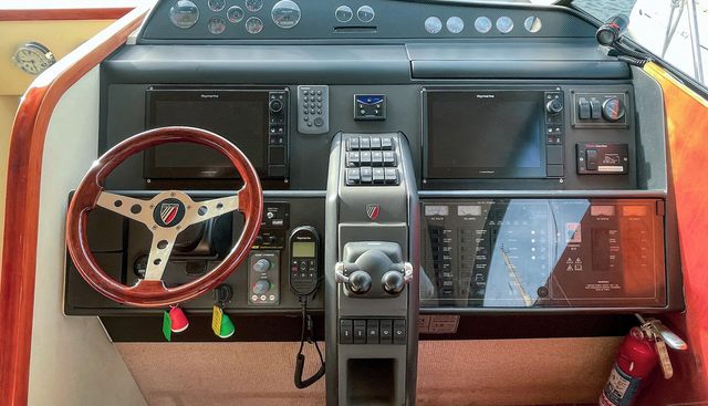 DRAGONFLY yacht for sale 15