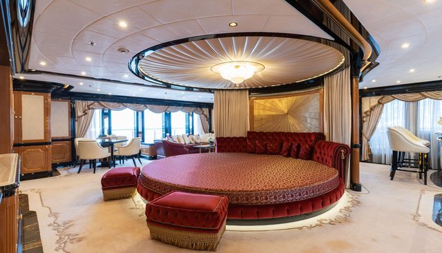 I DYNASTY yacht for sale 52