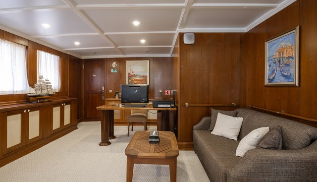 Donna Del Mare yacht for sale 25
