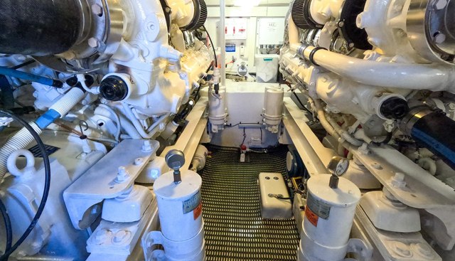 FARMERS DAUGHTER yacht for sale 30